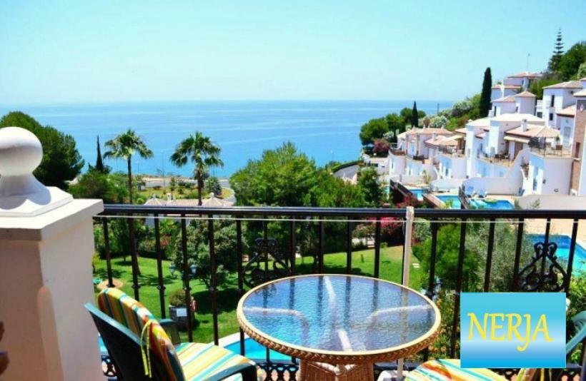 内尔哈Apartamento Con Espectaculares Vistas Al Mar.公寓 外观 照片