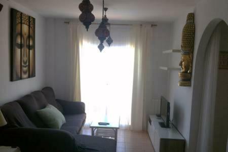内尔哈Apartamento Con Espectaculares Vistas Al Mar.公寓 外观 照片